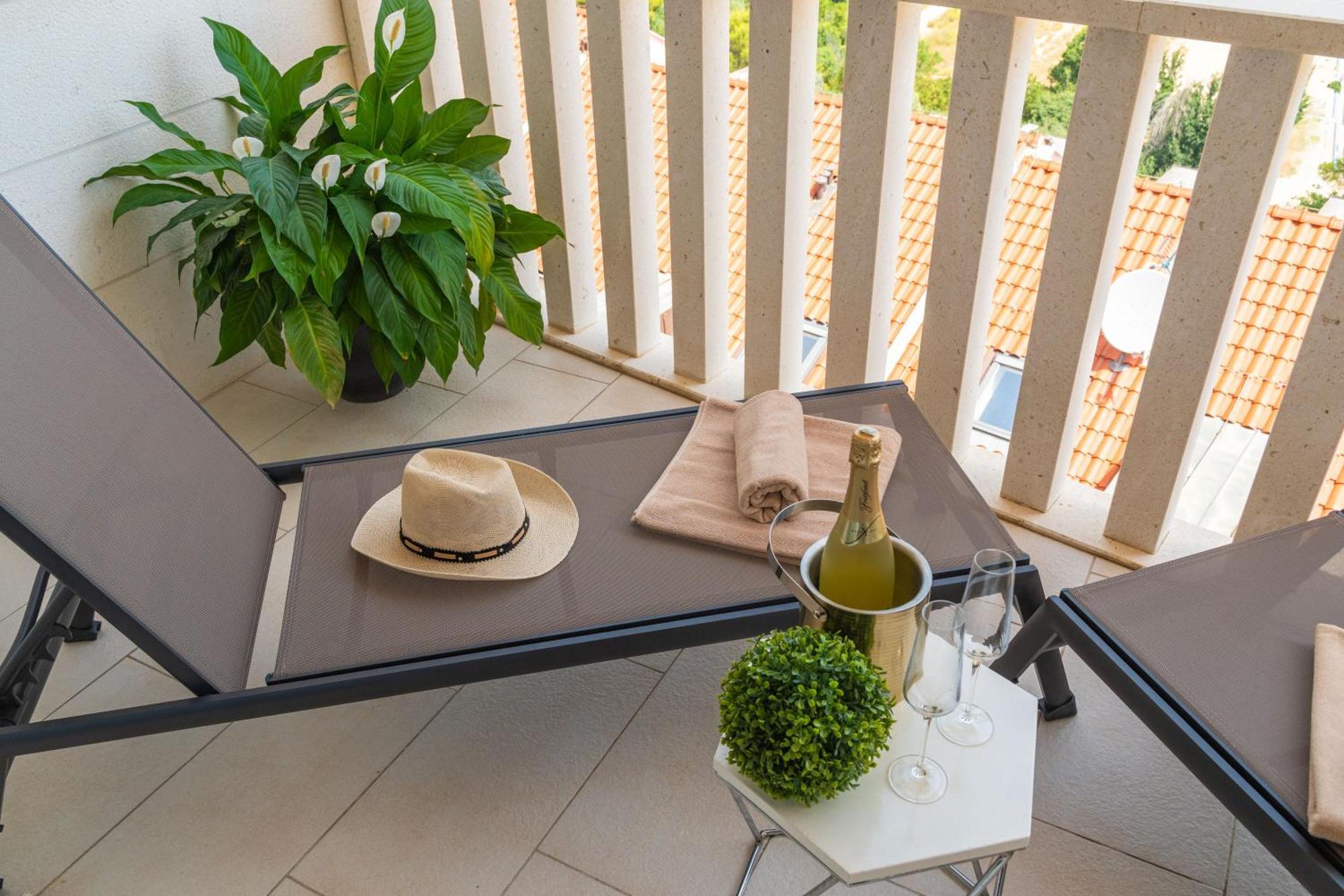 Apartment Apollo In Dubrovnik With Sea View Exterior foto