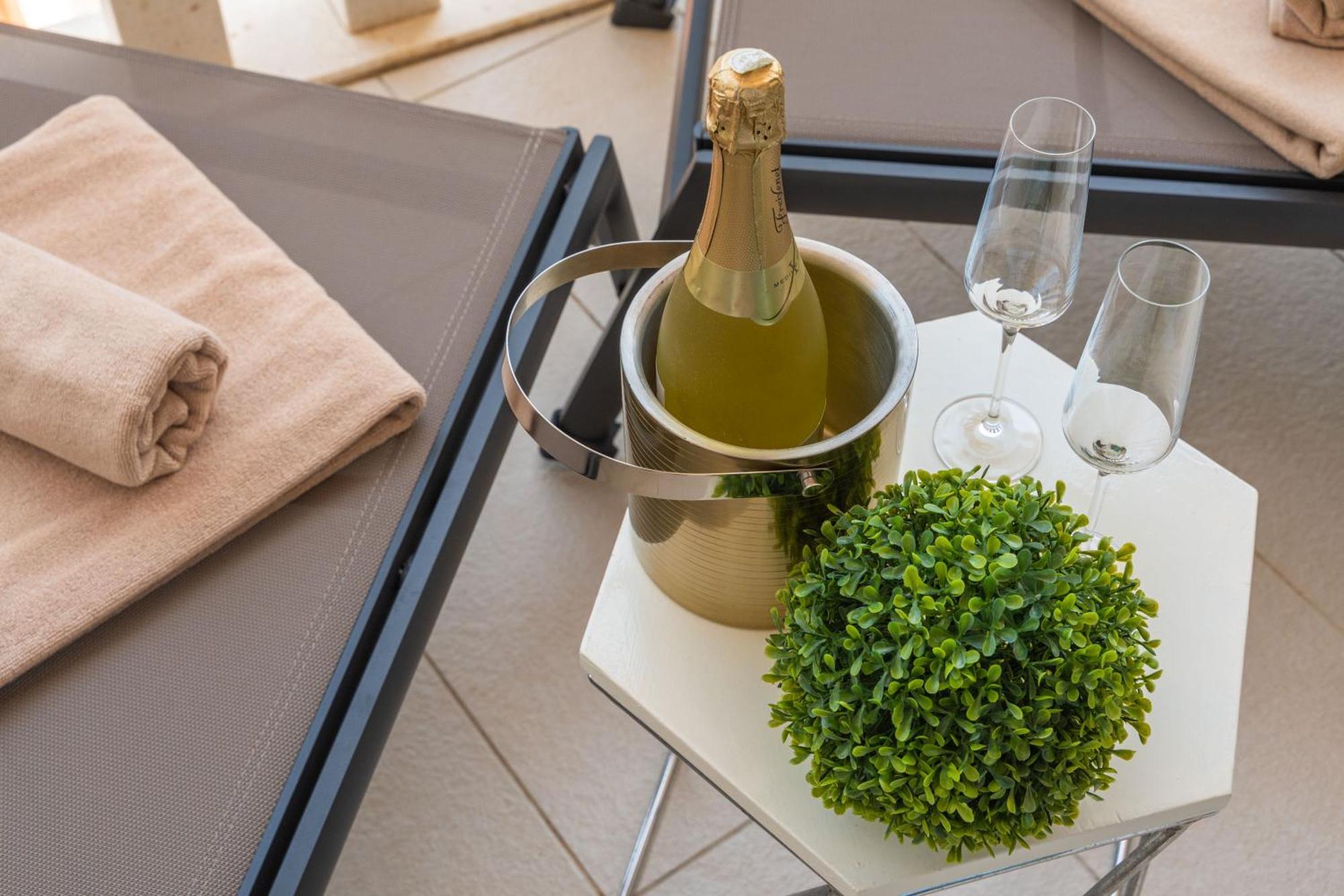 Apartment Apollo In Dubrovnik With Sea View Exterior foto