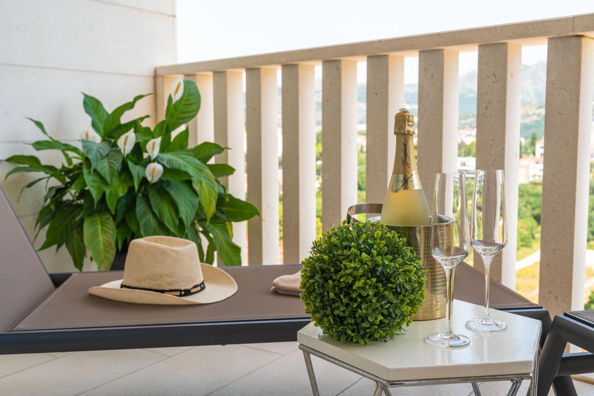 Apartment Apollo In Dubrovnik With Sea View Exterior foto